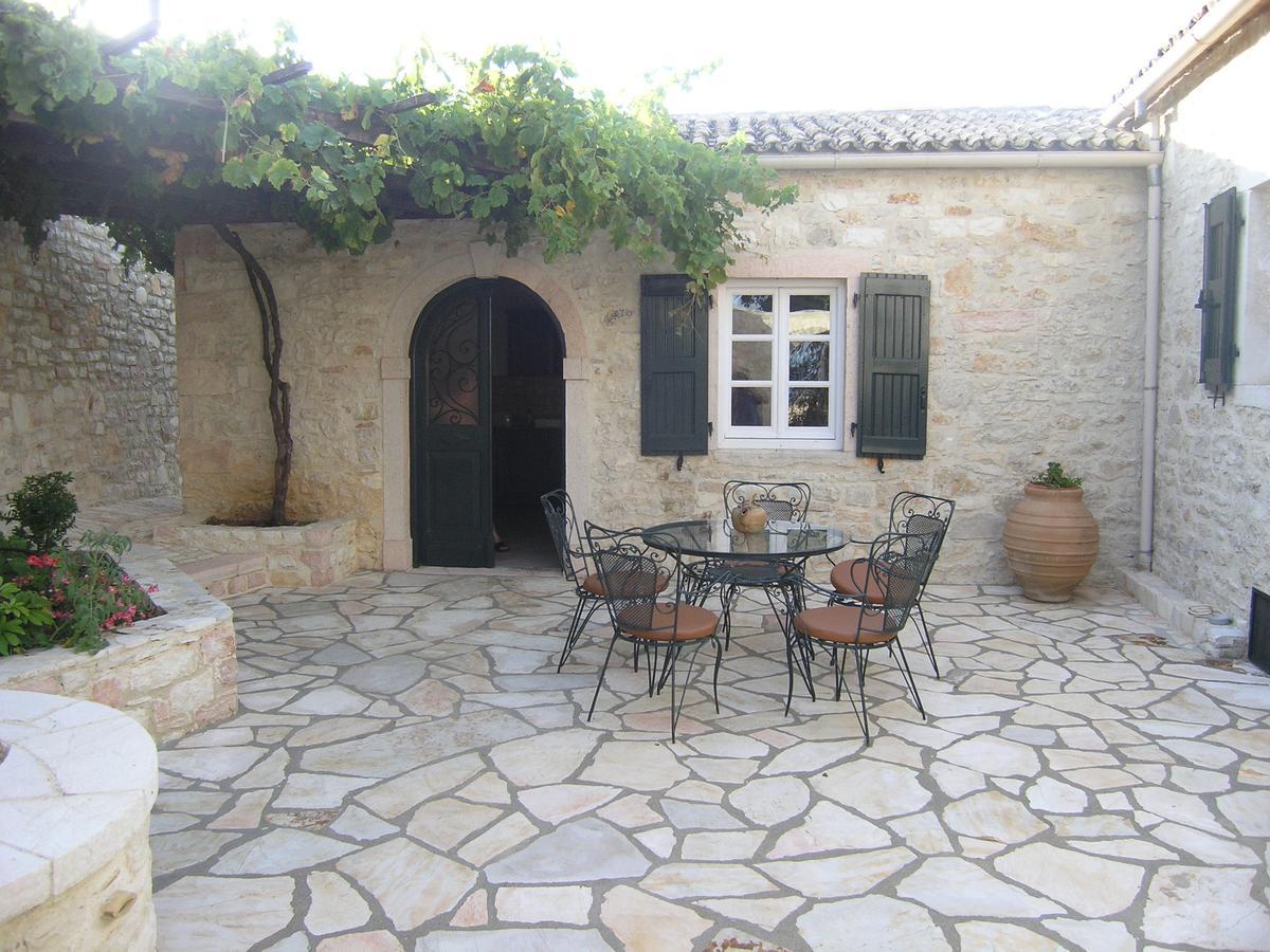 Traditional Stone Villa Olympia Viggla Dış mekan fotoğraf